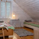 Mere Campingplatz Yarve-Keskranna