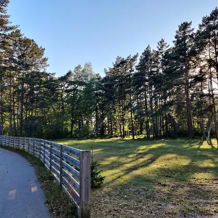 Κάμπινγκ Mere *