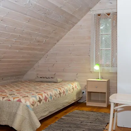 Mere Campingplatz Yarve-Keskranna