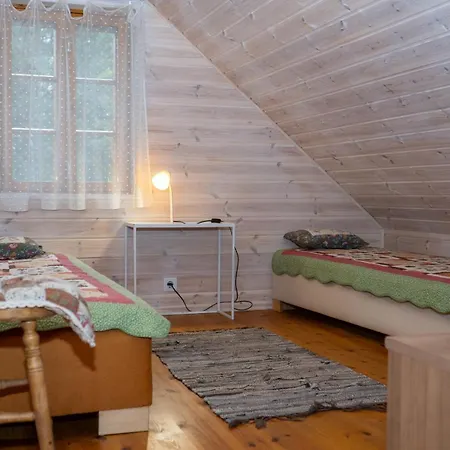 Mere Campingplatz Yarve-Keskranna