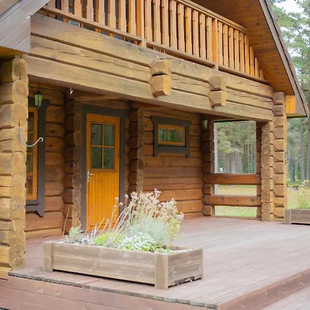 Κάμπινγκ Mere *